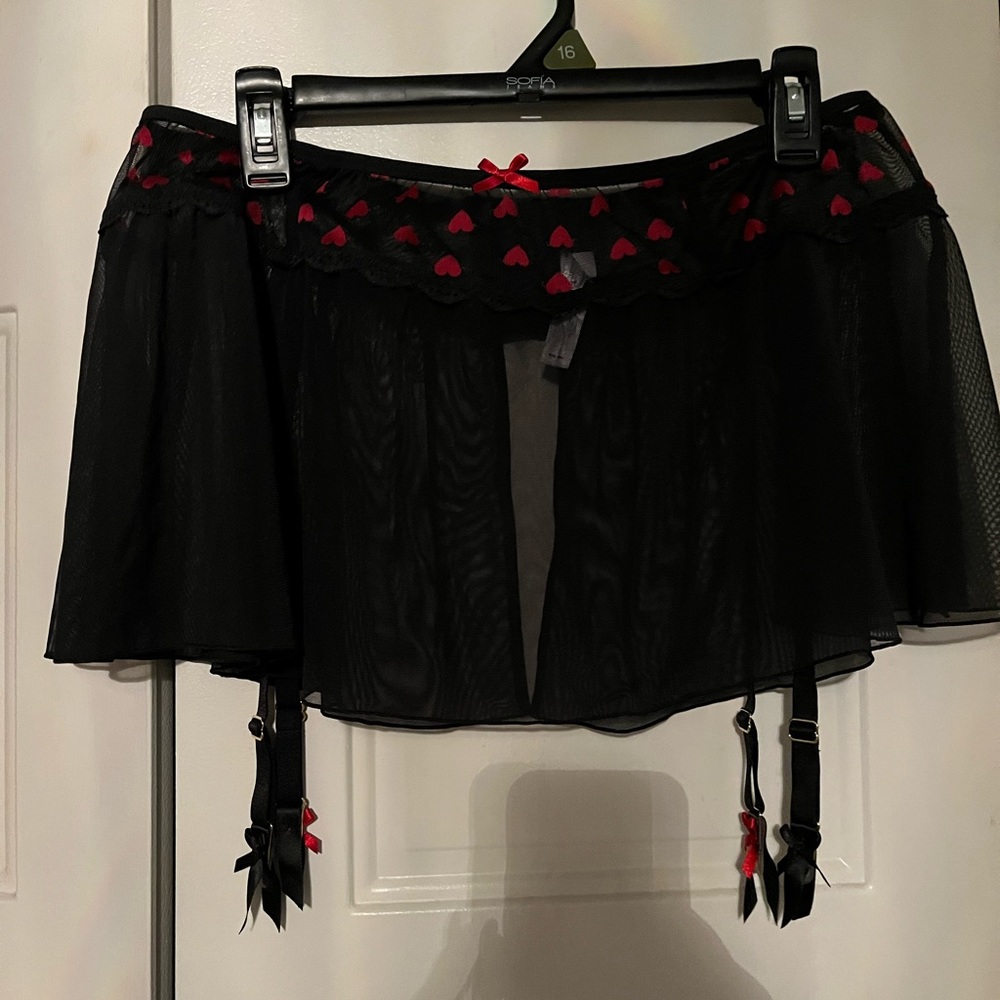 Lane Bryant hip slip. Never worn